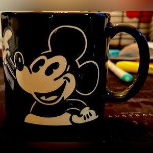 Disney Mickey Mouse Ceramic Black Mug(Vintage)